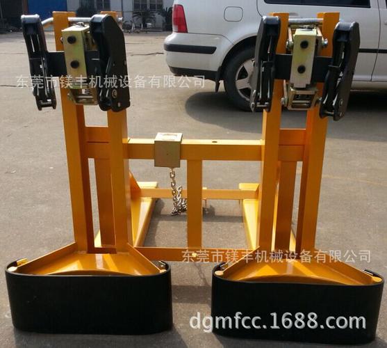 油桶堆放夹 叉车夹桶器 自动夹桶器 鹰嘴卸桶夹