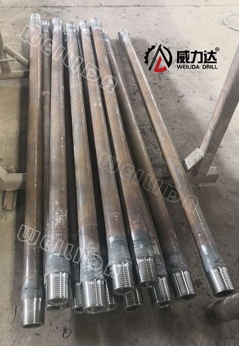 地质钻杆要依据地层硬度选取相应的钻头