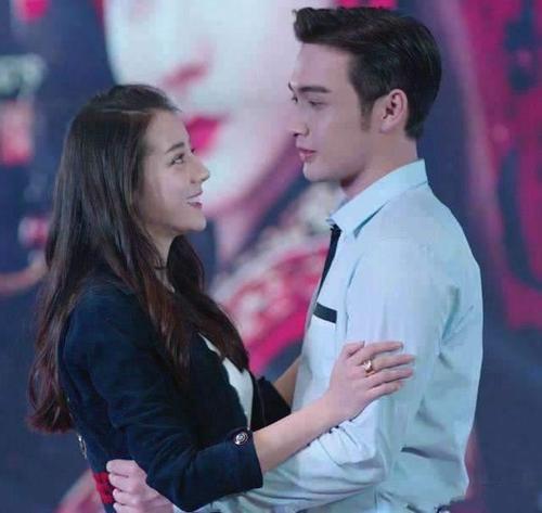 迪丽热巴和高伟光,迪丽热巴和张彬彬这两对cp就是因为几部影视作品才