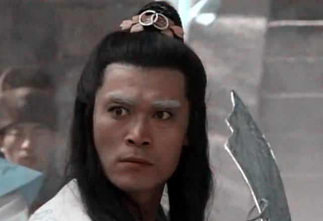 他是《白眉大侠》里既可恨又可笑的反派,为何徐良会对他手下留情