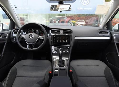 8代高尔夫上市在即,7.5代车型终端优惠不小,现在入手是否合适?