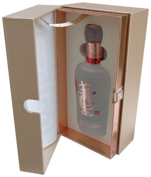 酒包装套装(54度国密董酒g6)