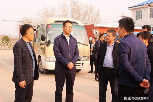 李轩调研义务教育学校布局优化工作