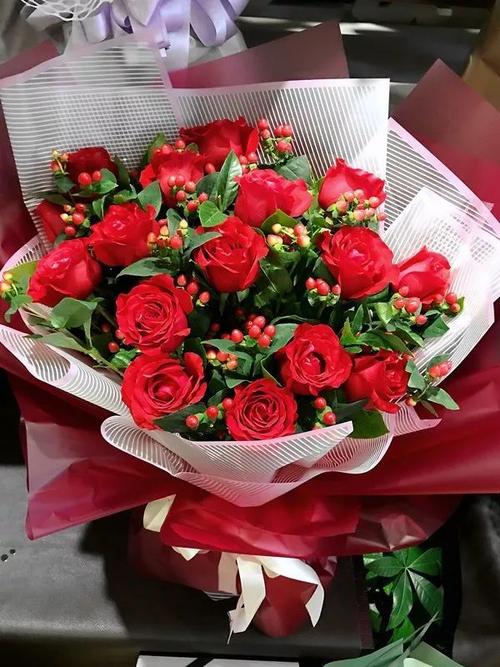 七夕,你不在家,想不想给ta送束花,来吧,挑一下!