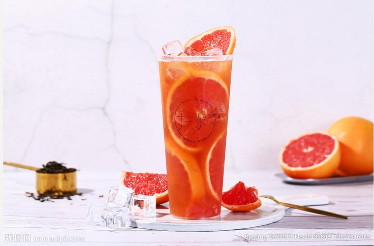 满杯红柚摄影图__饮料酒水_餐饮美食_摄影图库_昵图网
