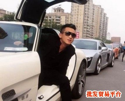 富二代的奢华生活 中国北京富二代的生活视频