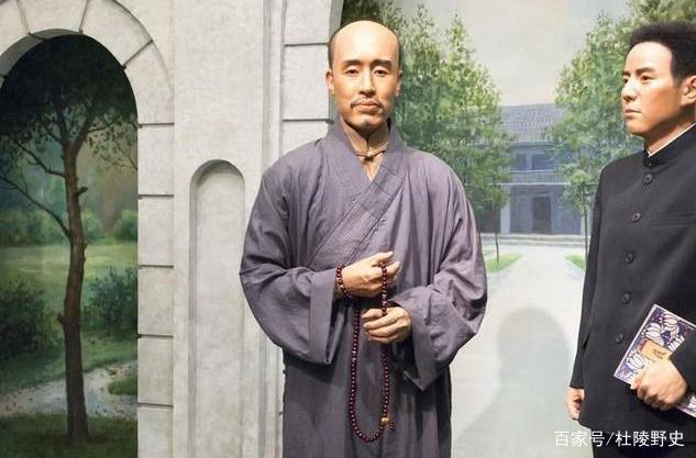 李叔同弥留之际,留下的四字,道尽了他一生的沧桑