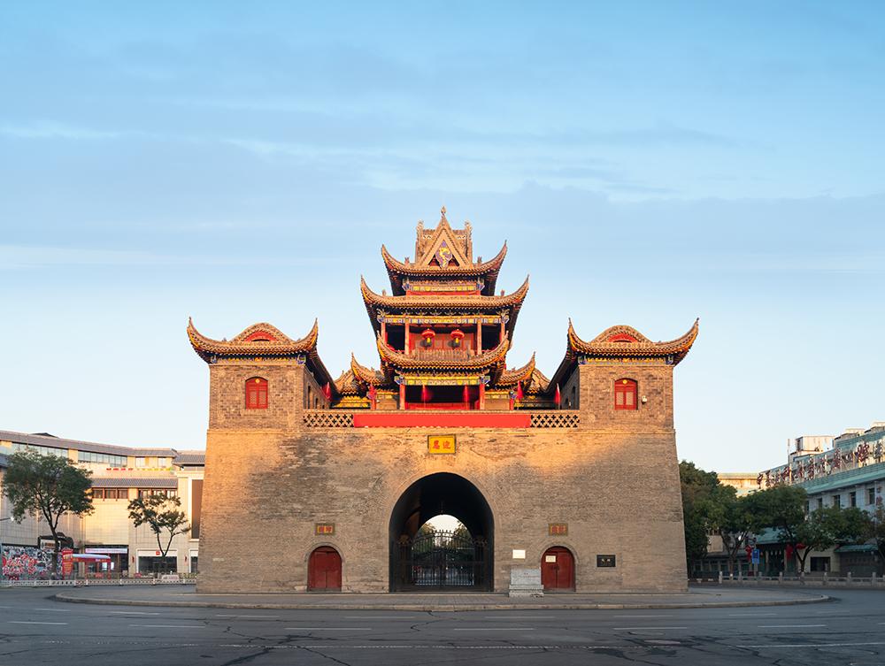 宁夏银川鼓楼.人民视觉  资料图