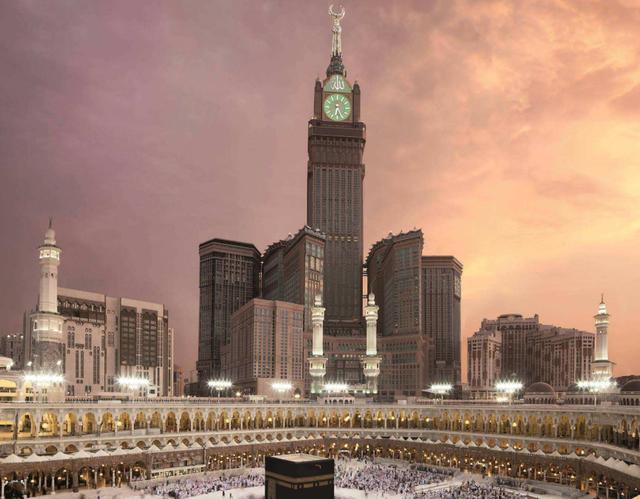 全球最贵的4大建筑,一千亿饭店不算啥,麦加大清真寺耗资7千亿