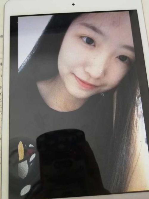 不开滤镜和美颜,不要粉底的纯素颜女生会有多好看?