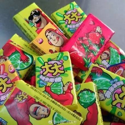 是时候来一波回忆杀了,90后才懂的玩具零食都在这里,芒果娱乐跟你一起