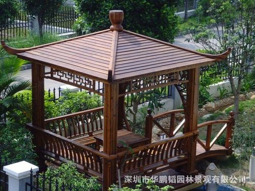 深圳厂家定做防腐木材质的凉亭花架
