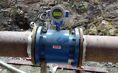 >管道式污水流量计