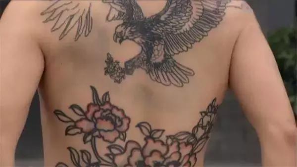 水浒传大师应该都很熟悉,其中最闻名的纹身不就是浪子燕青那一身花团