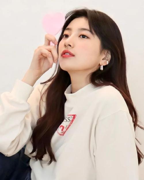 每周人物:国民初恋裴秀智|韩国_网易订阅