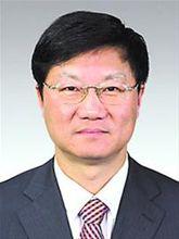 简介席群锋,男,1956年11月出生,汉族,籍贯江苏吴县,中央党校研究生