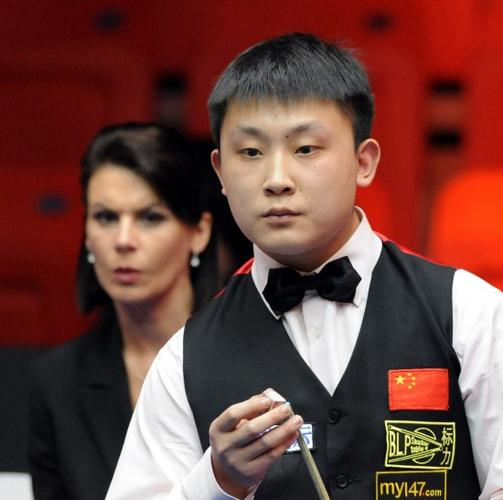 图文斯诺克中国赛于德陆无缘正赛表情平静似水