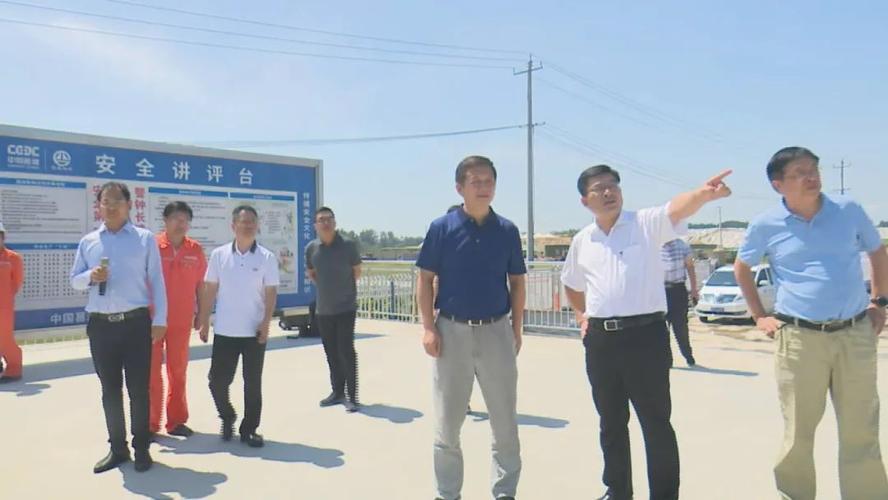 信阳市发改委党组书记,主任张宗福莅临息县县调研淮河