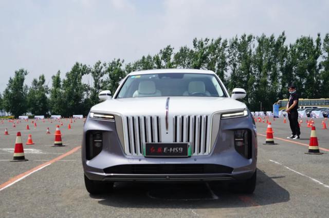 试驾:一汽红旗e-hs9,高端可以不是洋品牌