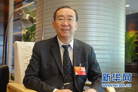 青海油田公司总经理宗贻平接受新华网专访:自主创新是发展的关键[2012