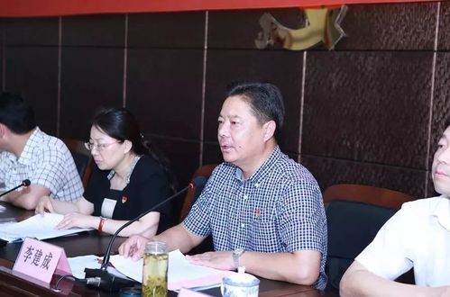 县商务局党委书记,副局长钱永泉讲话 龙山街道党委书记李建成讲话