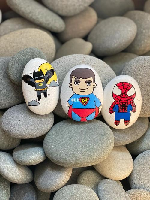 石头画超人_石头画_内裤_文化_绘画