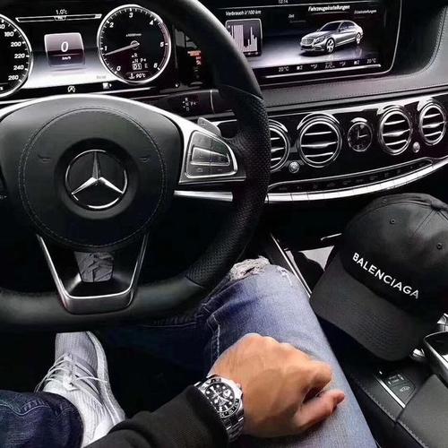 汽车与腕表如何搭配,听说佩戴劳力士最喜欢搭配宝马奔驰