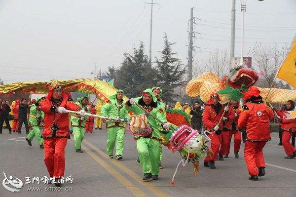 陕县:元宵节社火表演倍好看(组图)