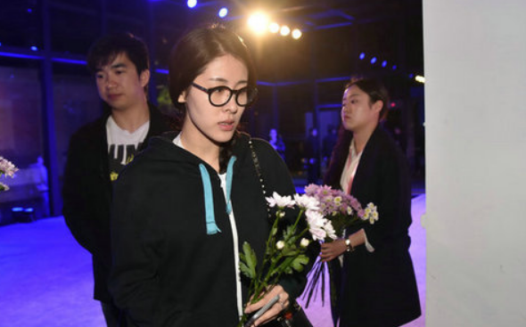 张碧晨连续7年为姚贝娜庆生,被赞有情有义,曾因此举被