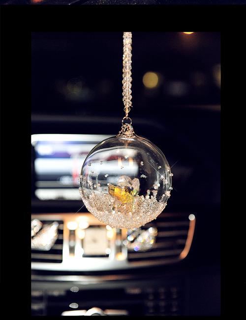 水晶风铃汽车挂件幸运球 时尚女神车挂饰 爆款圣诞铃铛挂饰雪花