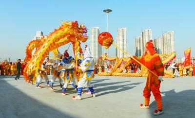 山西太原:文化惠民沐春风