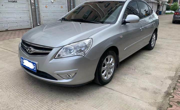 现代 悦动 2010款 1.6l at gl