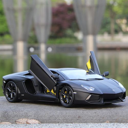 兰博基尼lp700,兰博基尼aventador s 比美高1:18兰博基尼埃文塔多lp700仿真合金汽车模型收藏 男生礼物