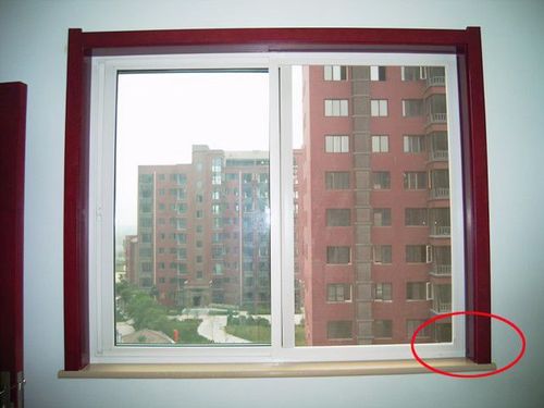 窗户到底该不该包窗套真的要仔细看不要装错了