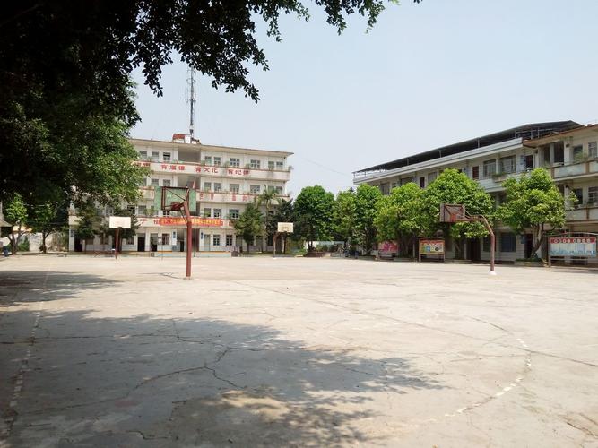 梧州市第十二中学