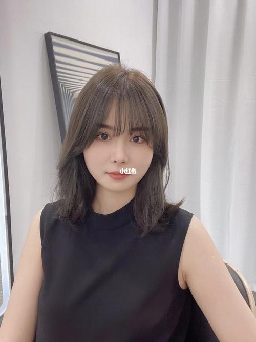 齐肩短发_短发_刘海_时尚_发型