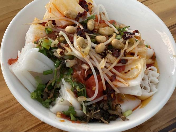 2021年7月25日兴仁手工剪粉