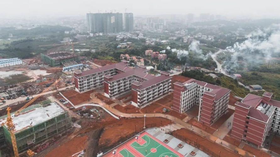 速来围观!常宁二中高一年级全体师生喜迎新校区搬迁,真羡慕这届学子.