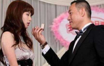 张萌8位荧幕老公盘点张萌的情史介绍