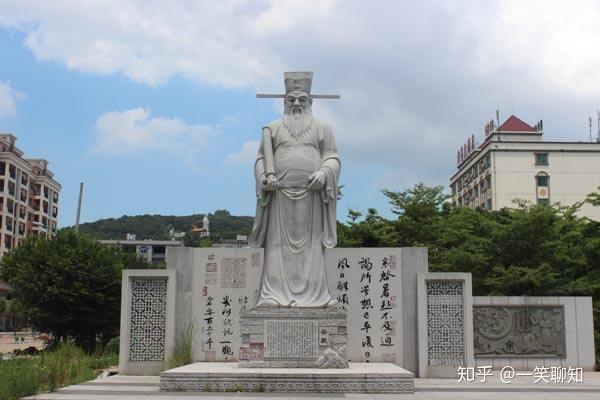 福建仙游蔡襄雕像