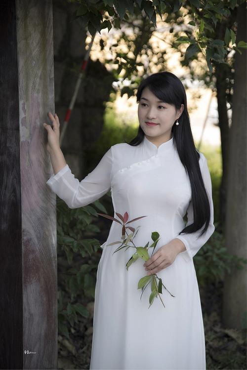 女神 情迷奥黛 写美篇 摄影:缺氧