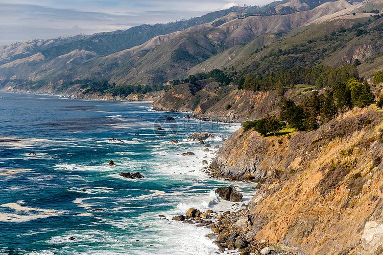 美国太平洋海岸景观朱莉娅普菲弗伯恩斯州立公园加利福尼亚