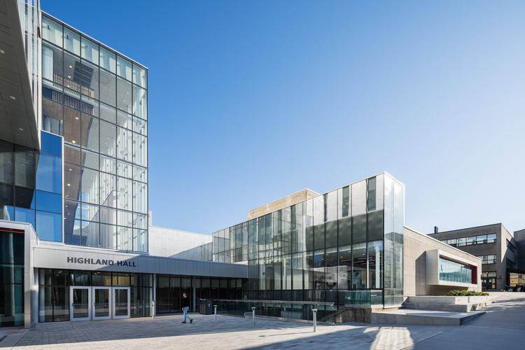 utsc highland hall-多伦多大学士嘉堡分校的新高地礼堂