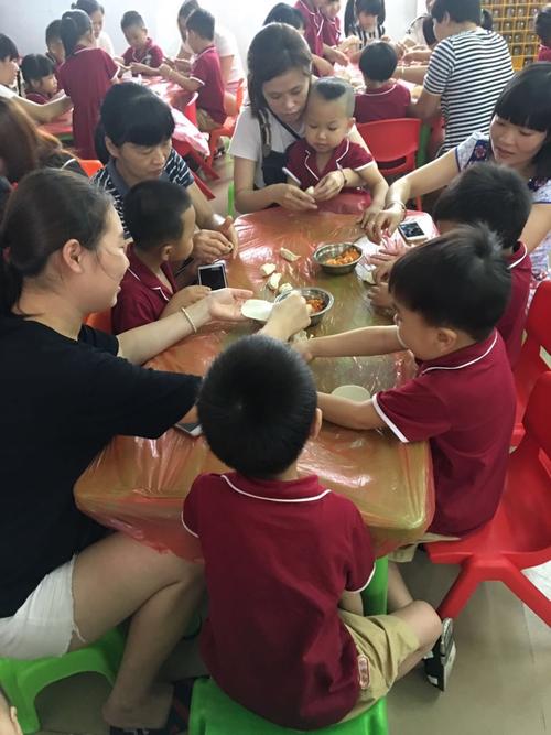 袂花镇中心幼儿园母亲节主题开放日活动