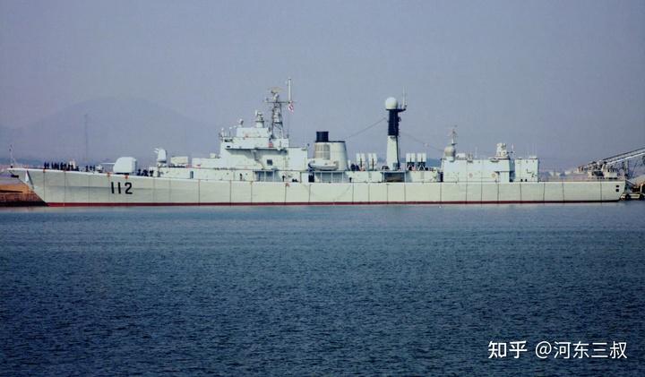 在现代级引进之前,中国海军能拿出手的先进舰艇只有三艘,包括112号"