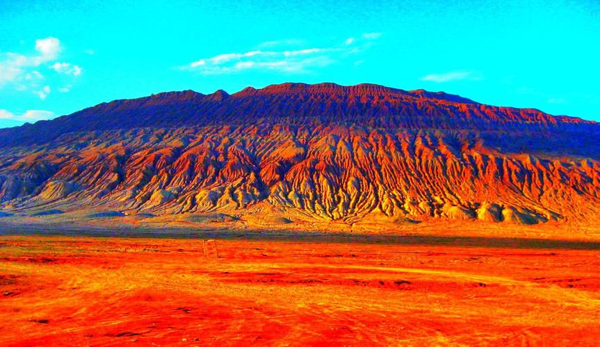 火焰山大峡谷蔚为壮观