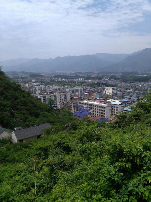 广西壮族自治区贺州市富川瑶族自治县东门街靠近欧阳牙科诊所天气预报
