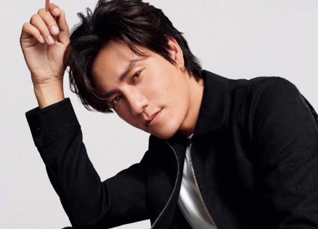 佛系陈坤近况曝光自称掏心掏肺拍戏进组2个月瘦了20斤