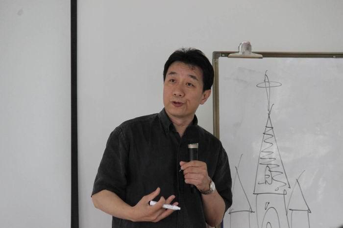 清华大学建筑学院院长庄惟敏讲授《中国建筑:传统与现代》