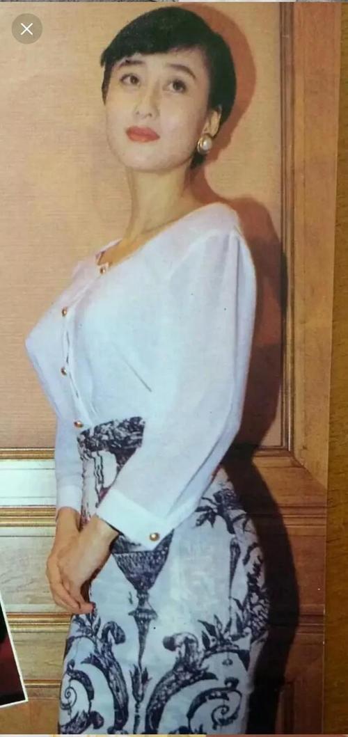 你说利智年轻时漂亮吗